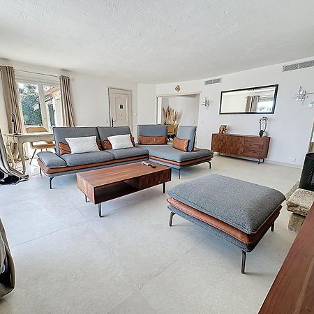 3 Bedrooms Villa Near Cannes - Pool & Jacuzzi - Sea View Mandelieu La Napoule Luaran gambar