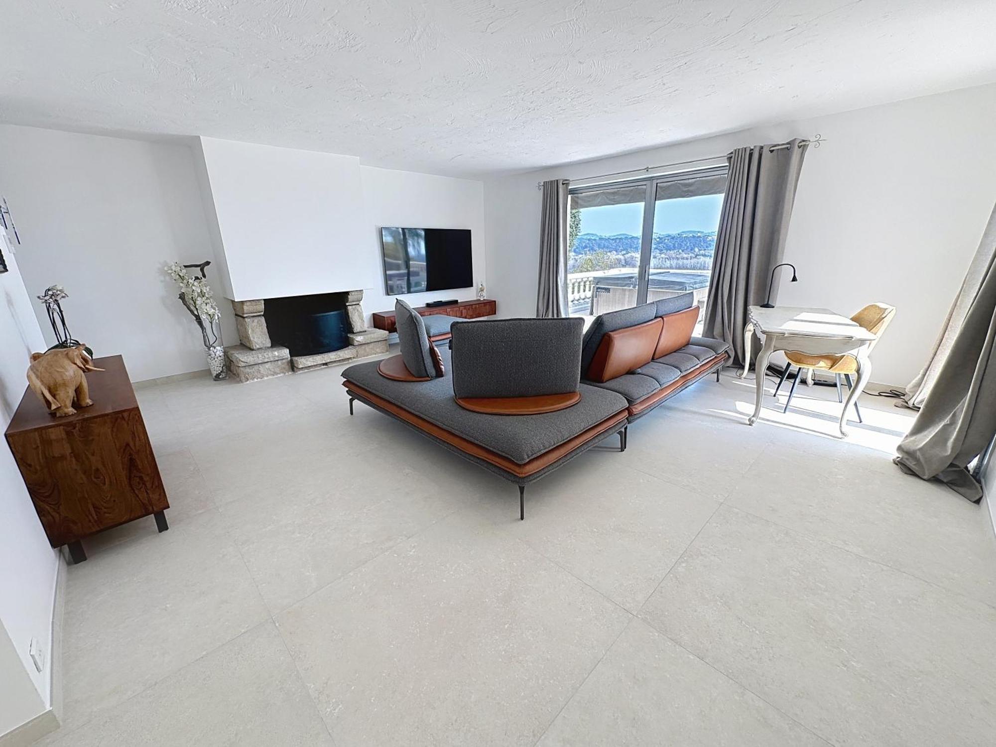 3 Bedrooms Villa Near Cannes - Pool & Jacuzzi - Sea View Mandelieu La Napoule Luaran gambar