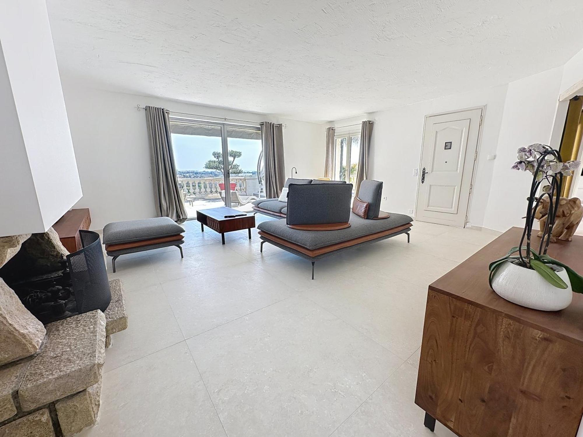 3 Bedrooms Villa Near Cannes - Pool & Jacuzzi - Sea View Mandelieu La Napoule Luaran gambar