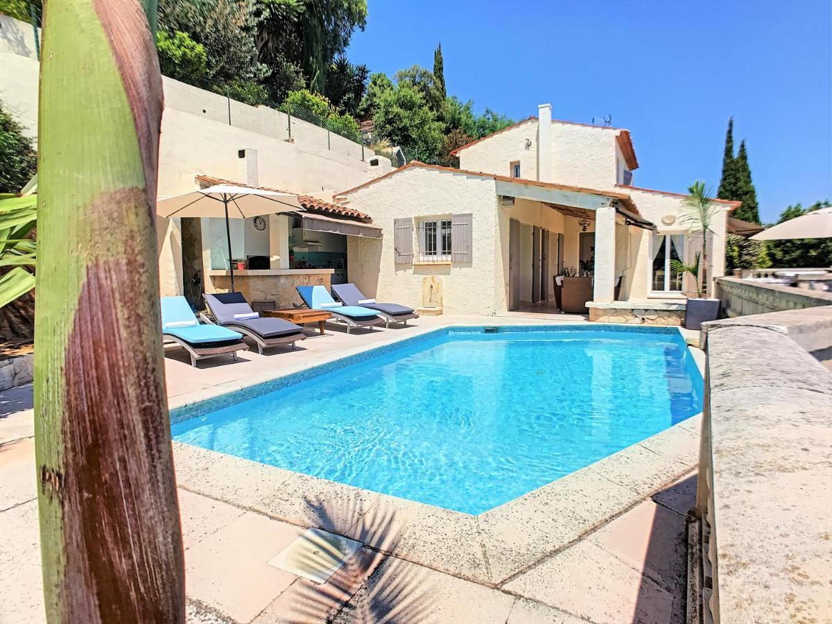 3 Bedrooms Villa Near Cannes - Pool & Jacuzzi - Sea View Mandelieu La Napoule Luaran gambar